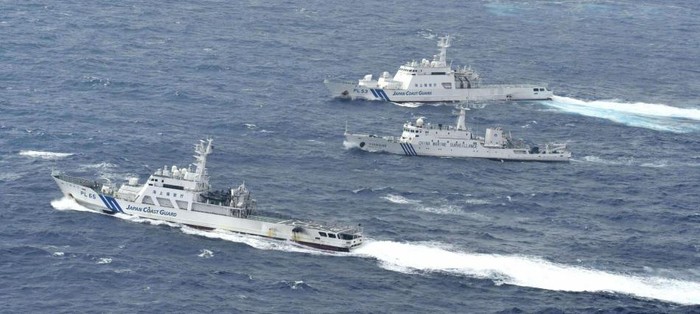 Tàu Cảnh sát biển Nhật Bản rượt đuổi tàu Hải giám Trung Quốc trên vùng biển gần Senkaku